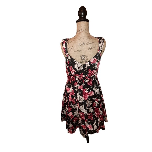 SPRING SALE! Two gorgeous Dresses Sz 10 - White House & Perception NY Lot 3 - Picture 5 of 11